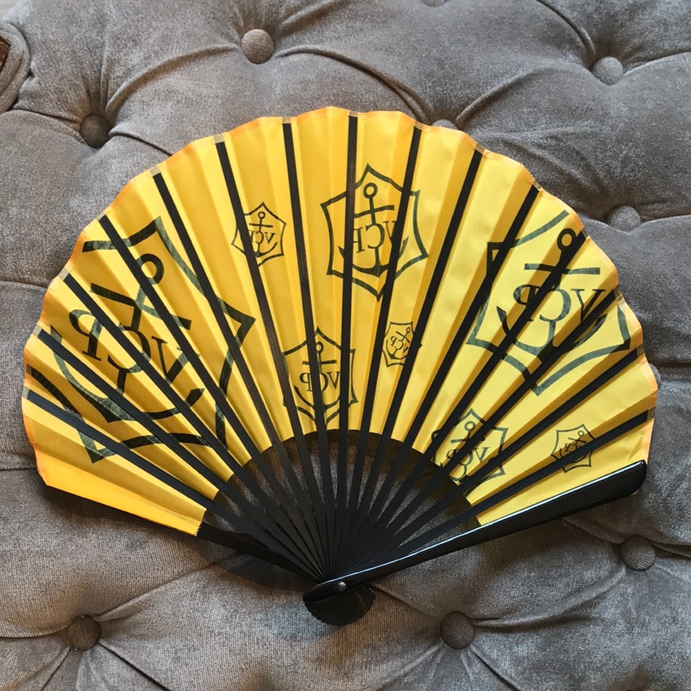 Veuve Clivquot fan